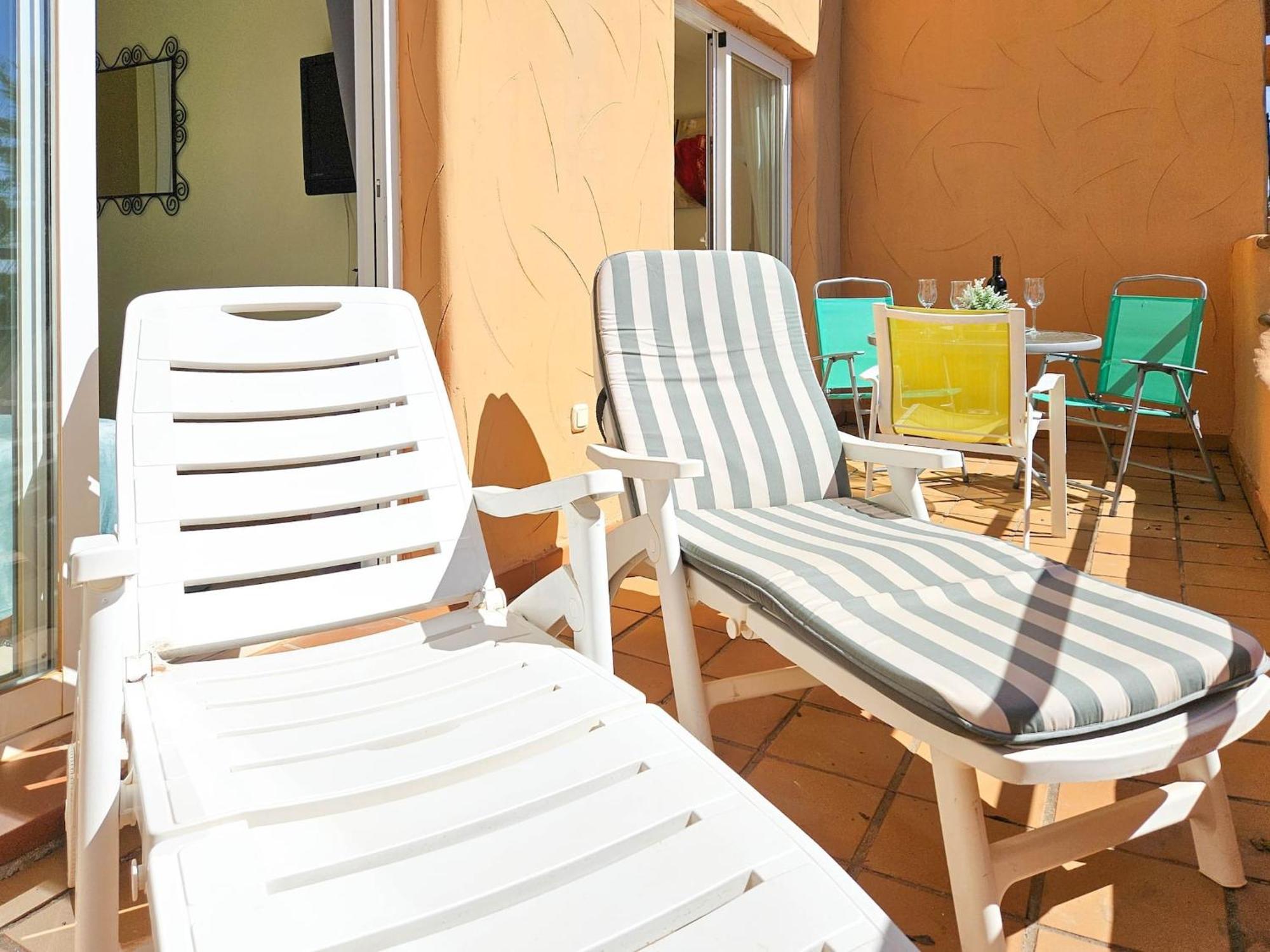 Apartemen 1 Bed In Lagos De Santa Maria, Elviria *