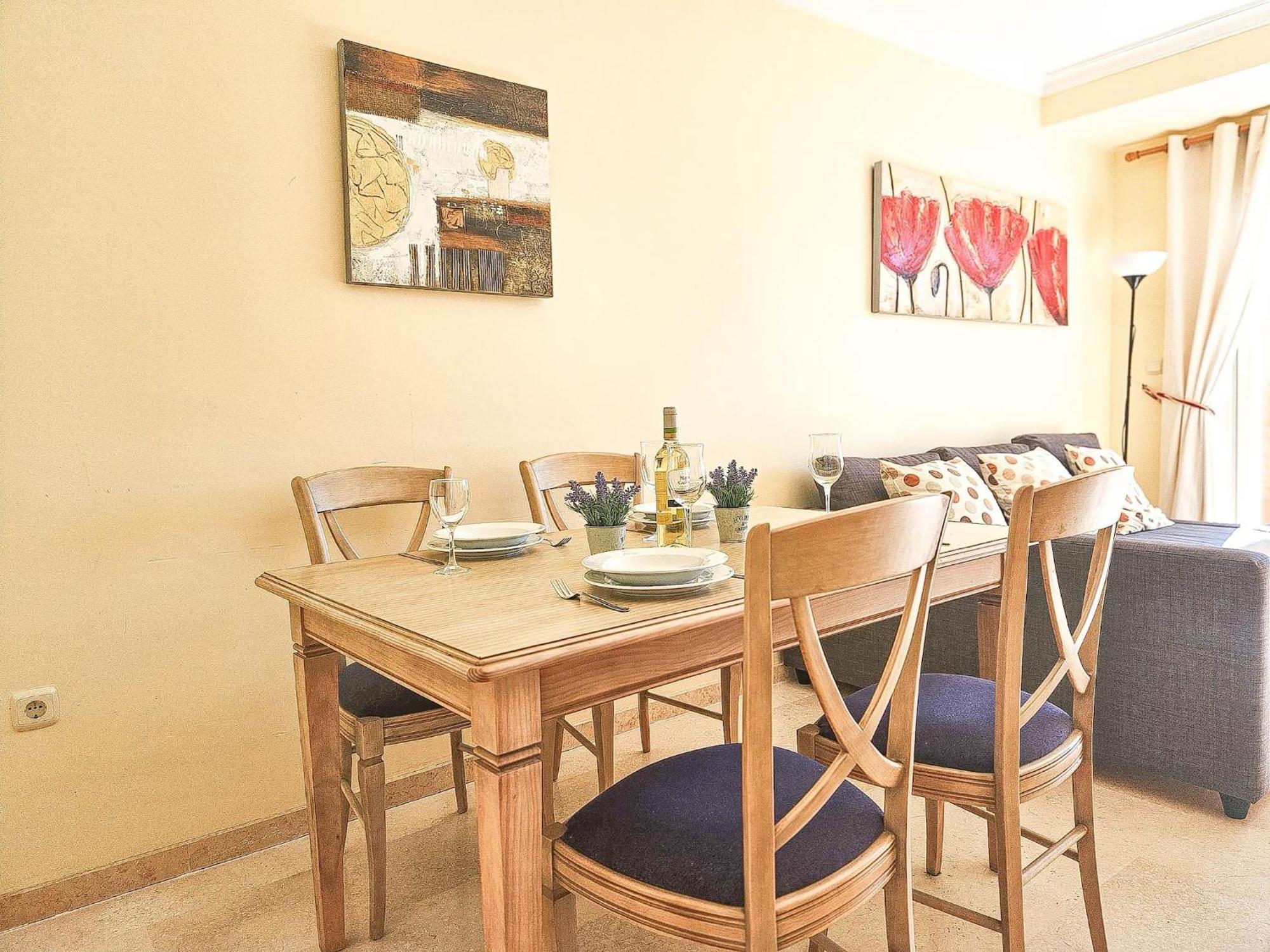 1 Bed In Lagos De Santa Maria, Elviria Apartamento *
